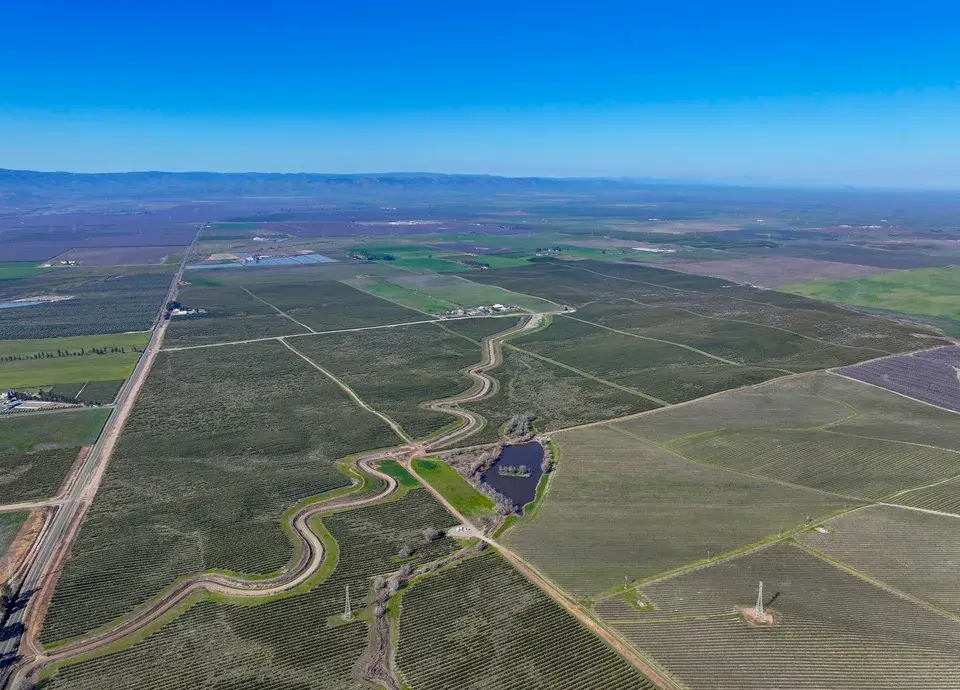 +/-1,752.21 Ac. Olives, Home & Shop