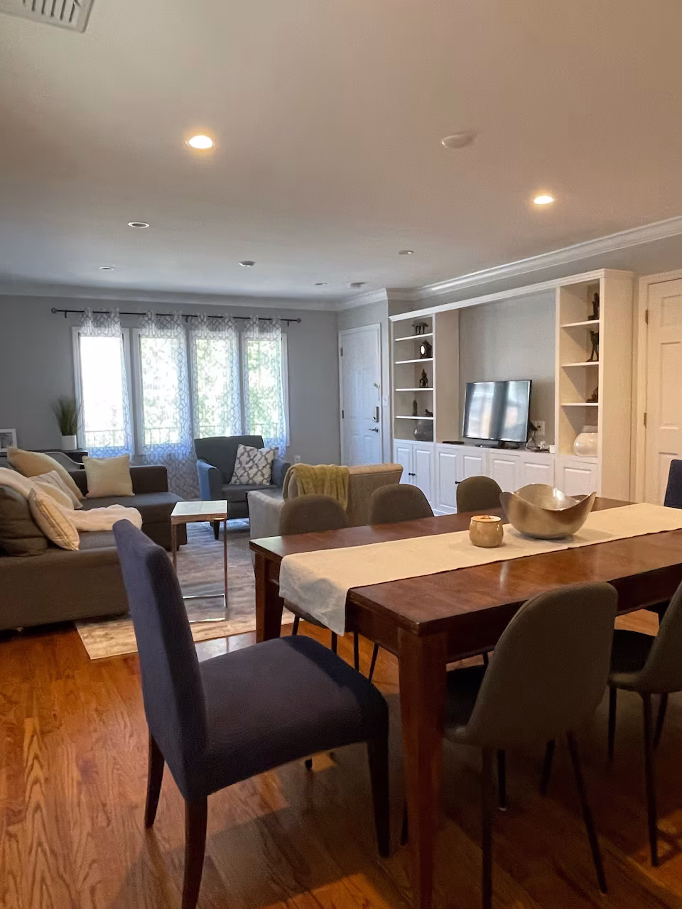 Amazing 4 bed/3 bath Apt 20 mins from Time Square